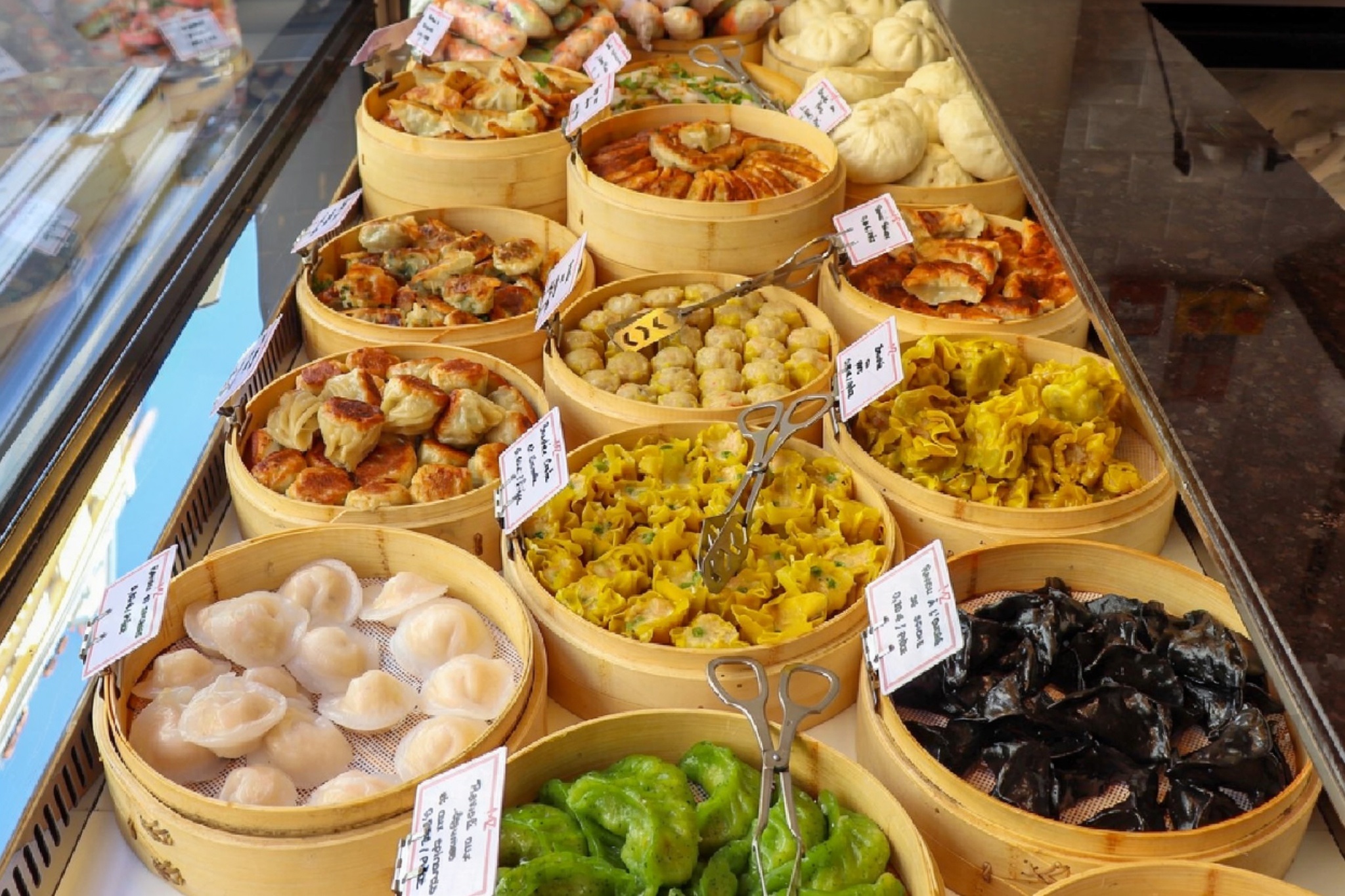 Colorful Chinese dim sum