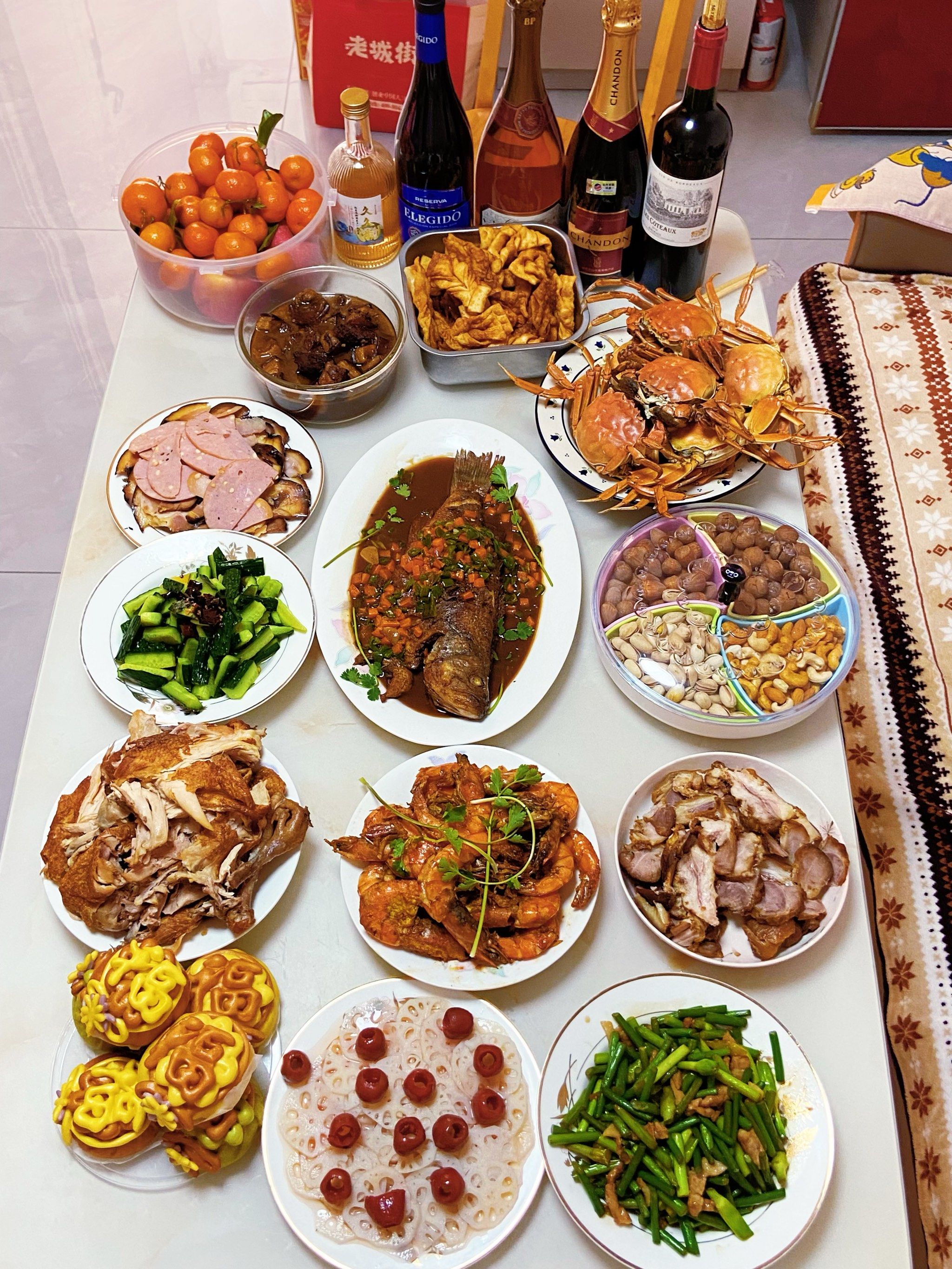 Chinese New Year's Eve reunion dinner